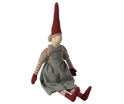 Country pixy girl