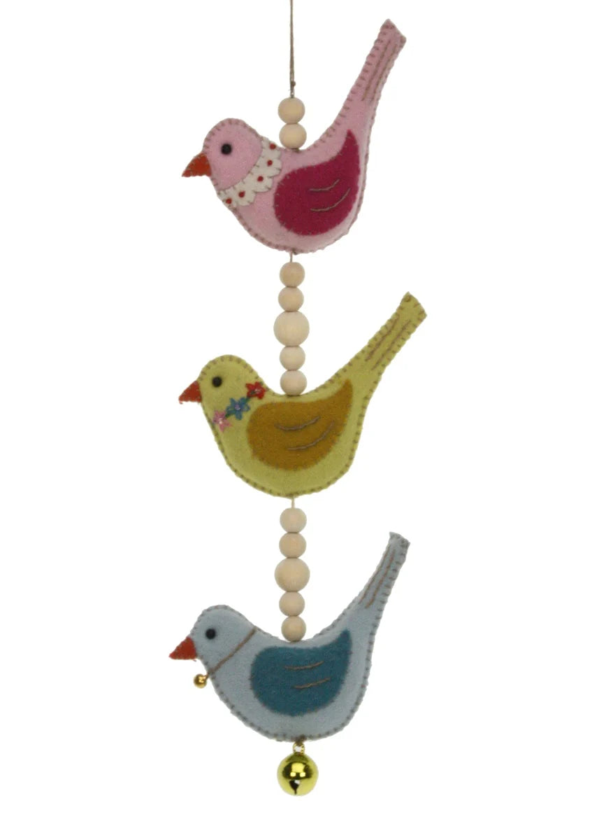 Garland with 3 birds pink/yellow/blue, felt