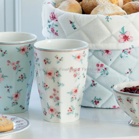 French Latte mug in white